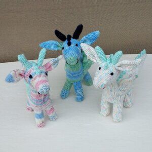 Dinosaurs stuffed animals Pica Pau collection